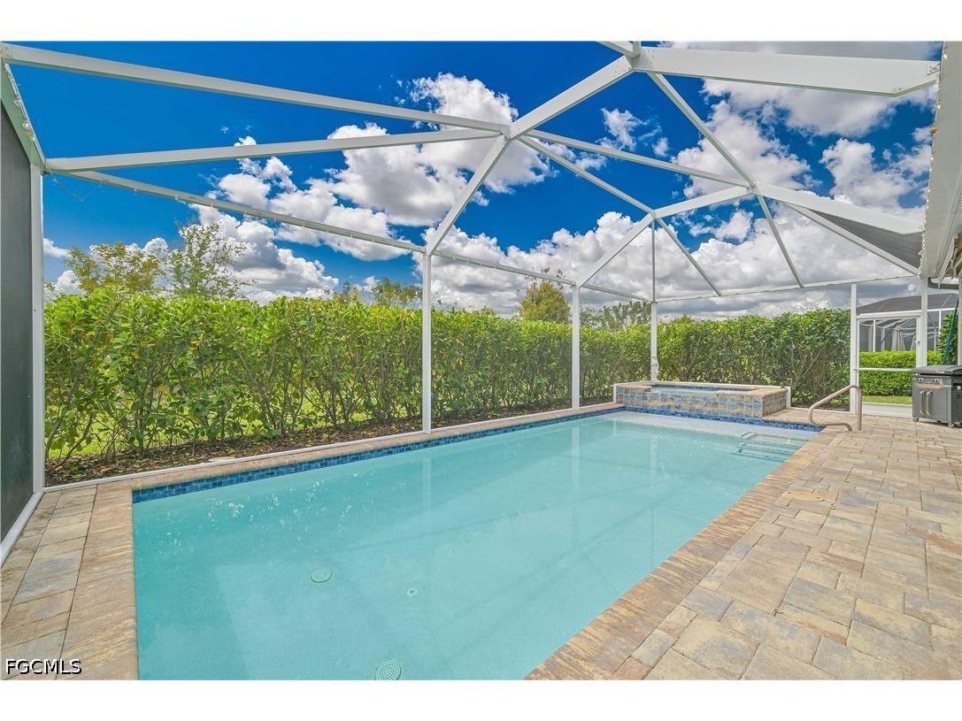 3273 Apple Blossom Drive Alva FL 33920 2026016092 image10