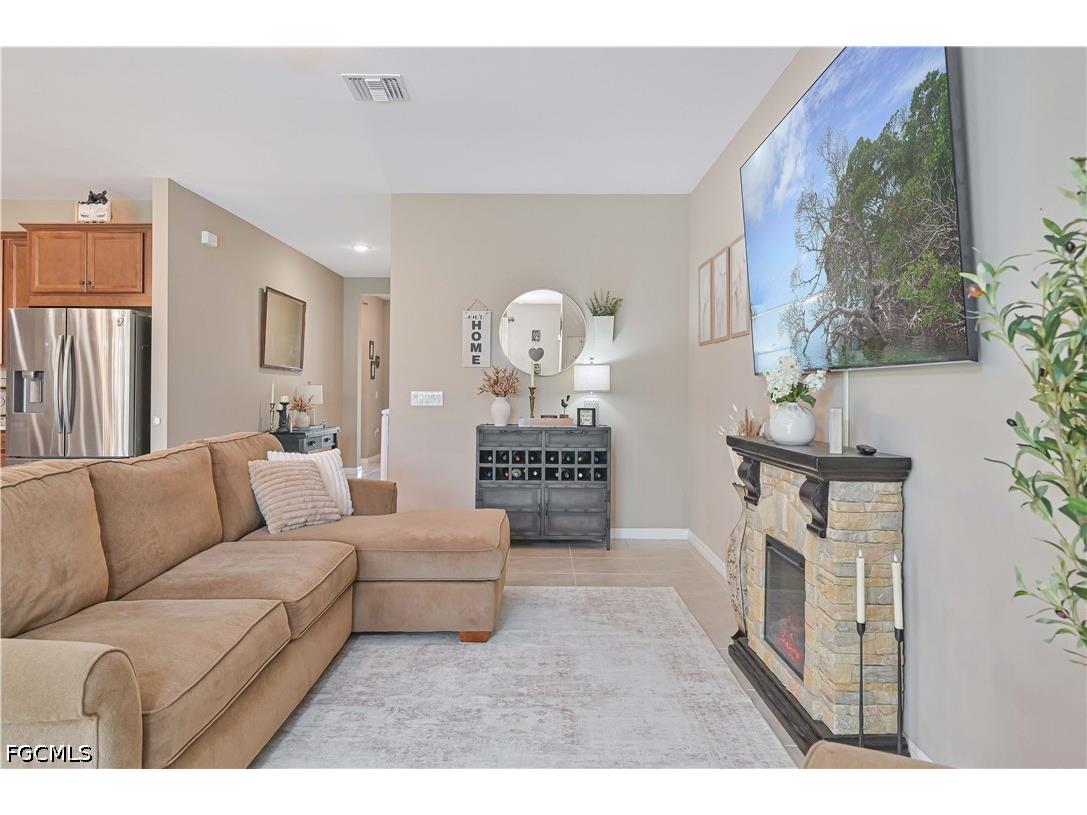 3273 Apple Blossom Drive Alva FL 33920 2026016092 image14