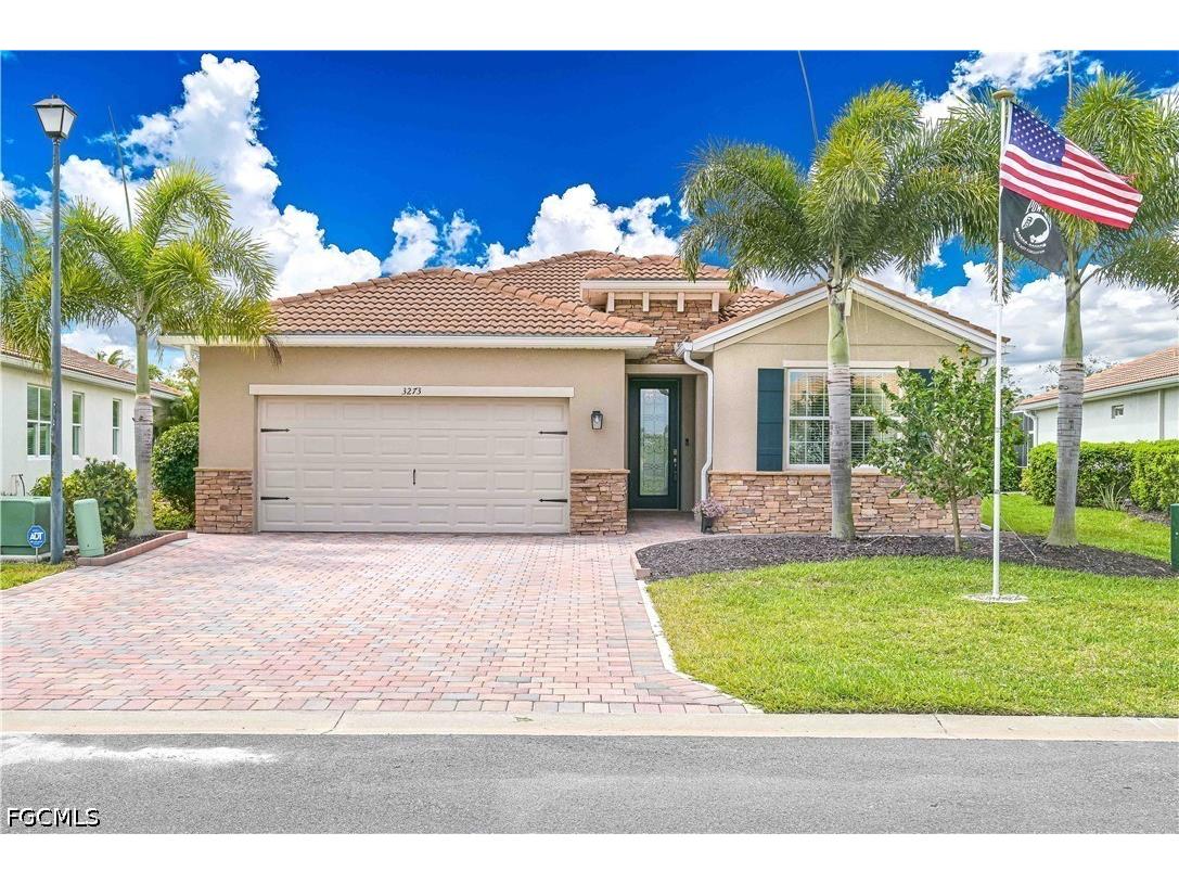 3273 Apple Blossom Drive Alva FL 33920 2026016092 image2