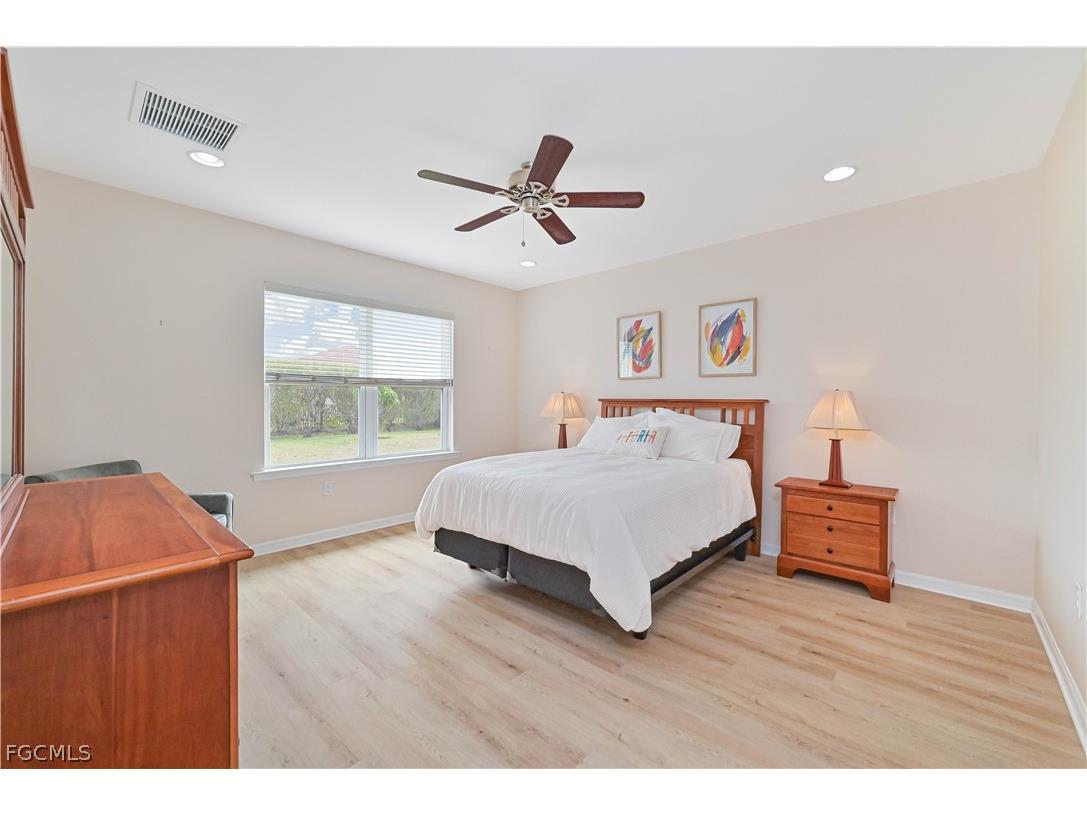 3275 Birchin Lane Fort Myers FL 33916 2026012807 image17