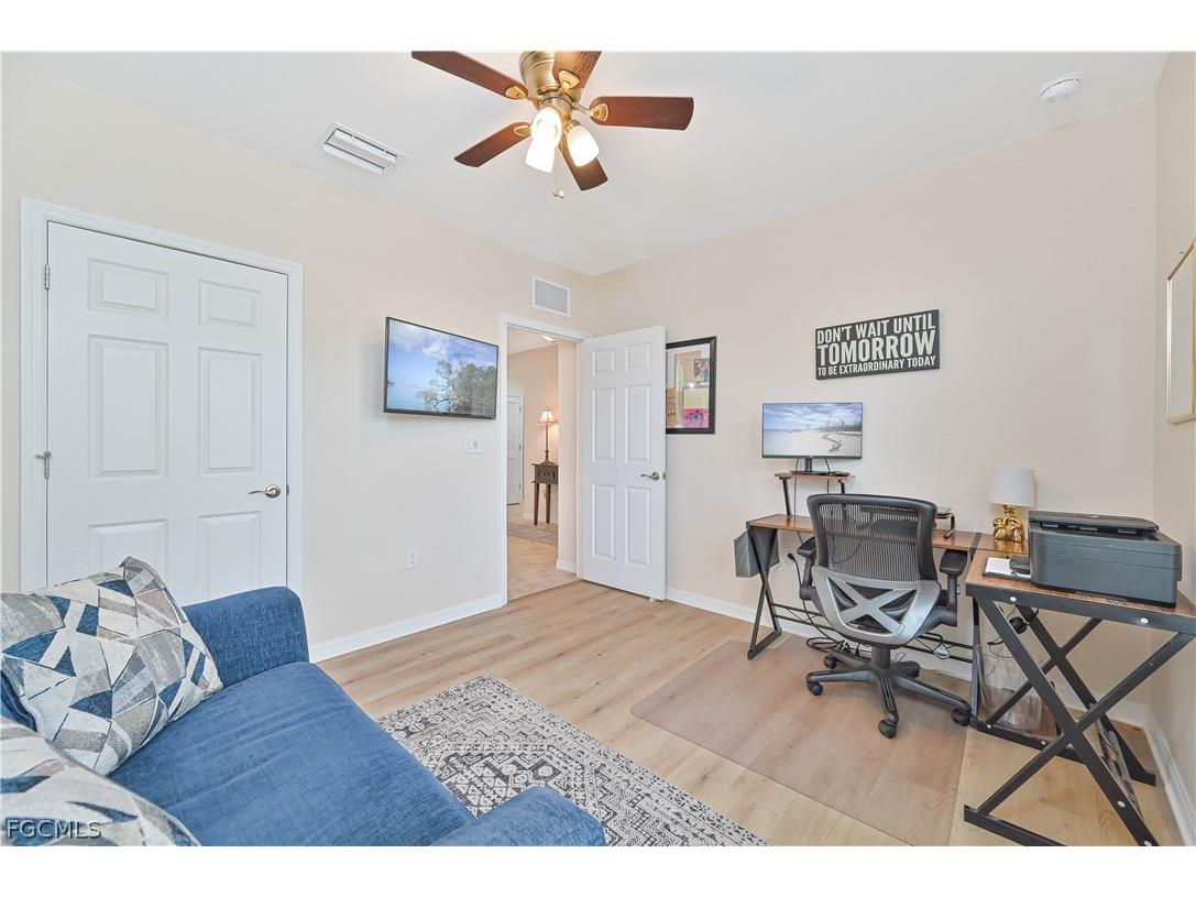 3275 Birchin Lane Fort Myers FL 33916 2026012807 image29