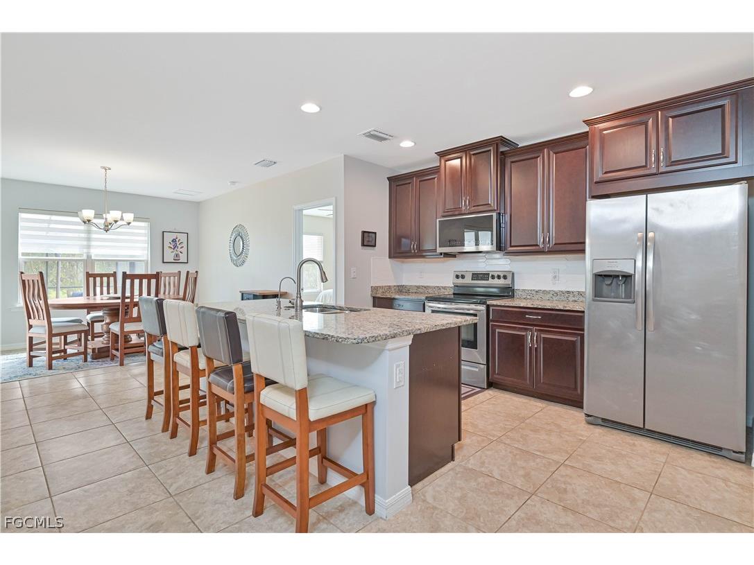 3275 Birchin Lane Fort Myers FL 33916 2026012807 image8