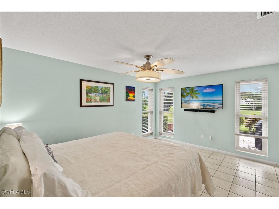 3275 Boca Ciega Drive Naples FL 34112 225046902 image12