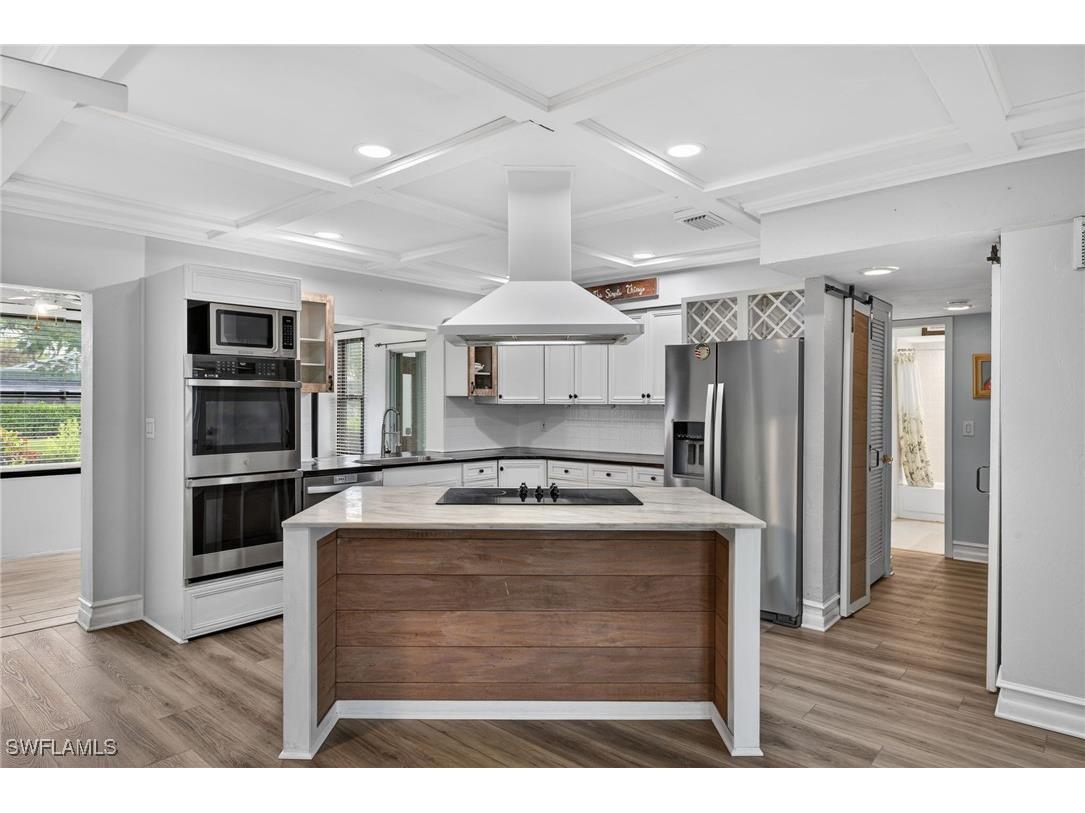 3275 Boca Ciega Drive Naples FL 34112 225046902 image2