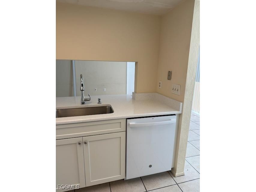 3276 Prince Edward Island Circle #2 Fort Myers FL 33907 2025014748 image10