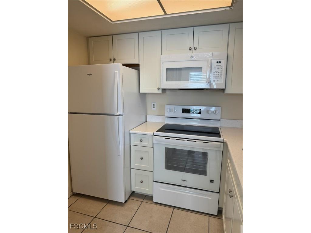 3276 Prince Edward Island Circle #2 Fort Myers FL 33907 2025014748 image14