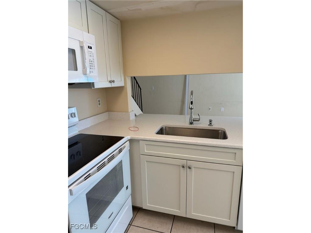 3276 Prince Edward Island Circle #2 Fort Myers FL 33907 2025014748 image15