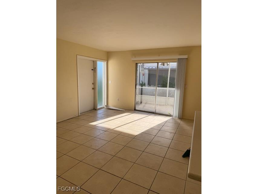 3276 Prince Edward Island Circle #2 Fort Myers FL 33907 2025014748 image5