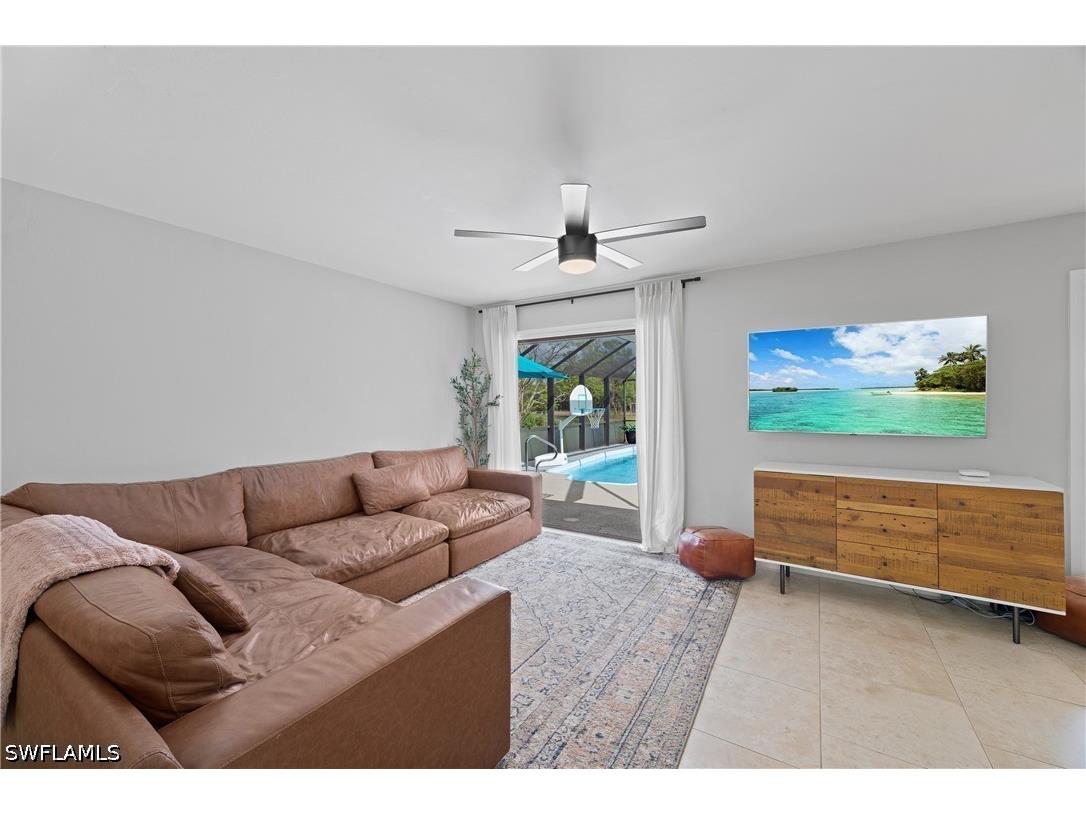 3277 5th Avenue NW Naples FL 34120 226014841 image9