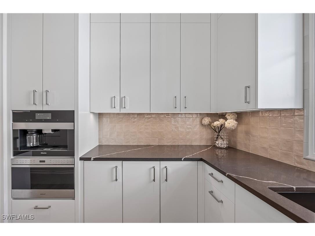 3277 Gordon Drive Naples FL 34102 224098627 image16