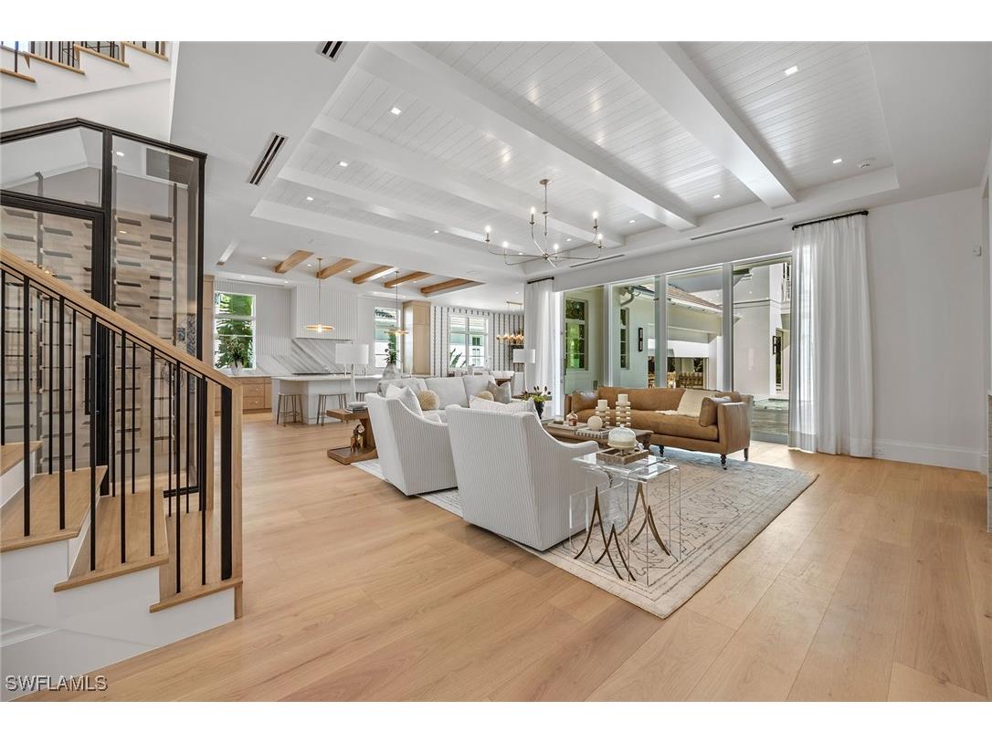 3277 Gordon Drive Naples FL 34102 224098627 image2