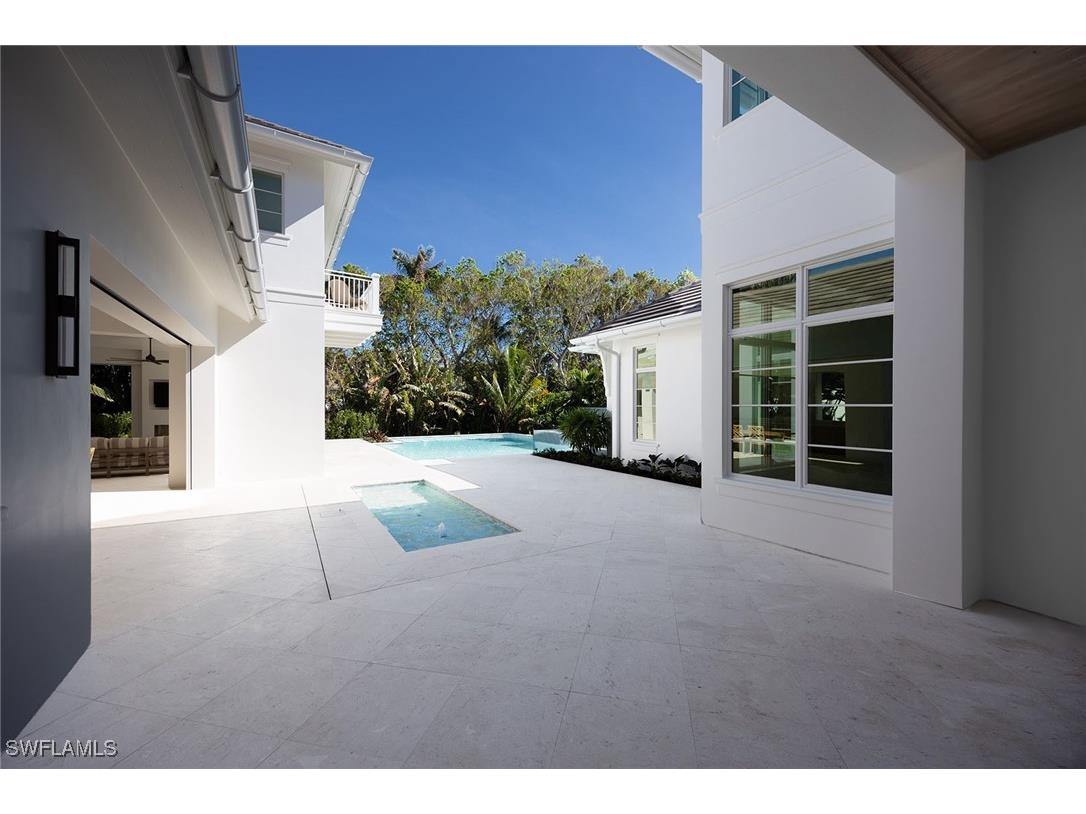 3277 Gordon Drive Naples FL 34102 224098627 image40
