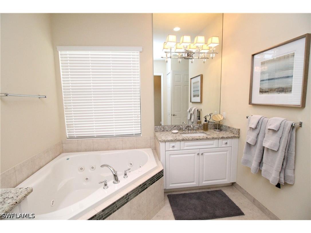 3279 Tahoe Court Naples FL 34119 226015432 image18