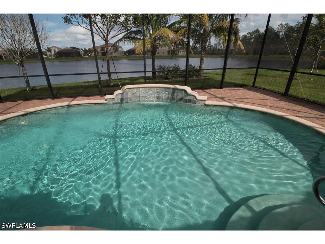 3279 Tahoe Court Naples FL 34119 226015432 image4
