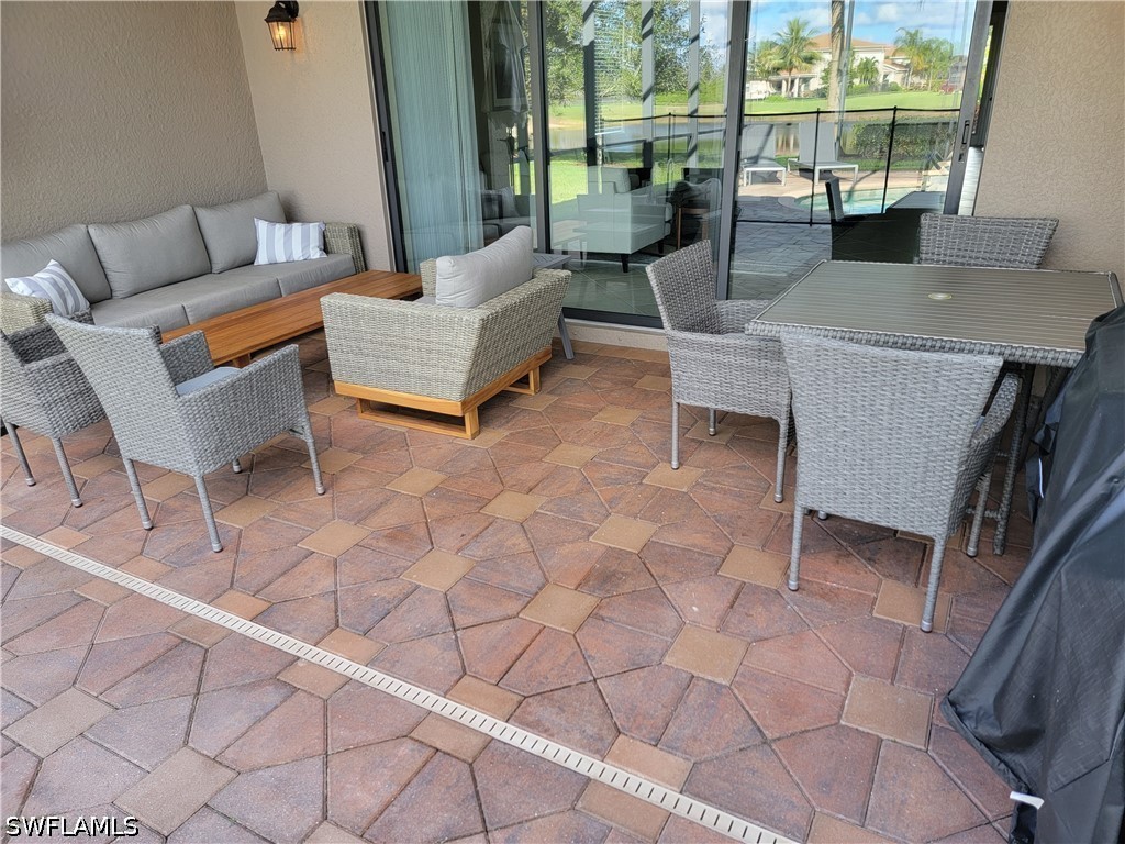 3279 Tahoe Court Naples FL 34119 226015432 image6