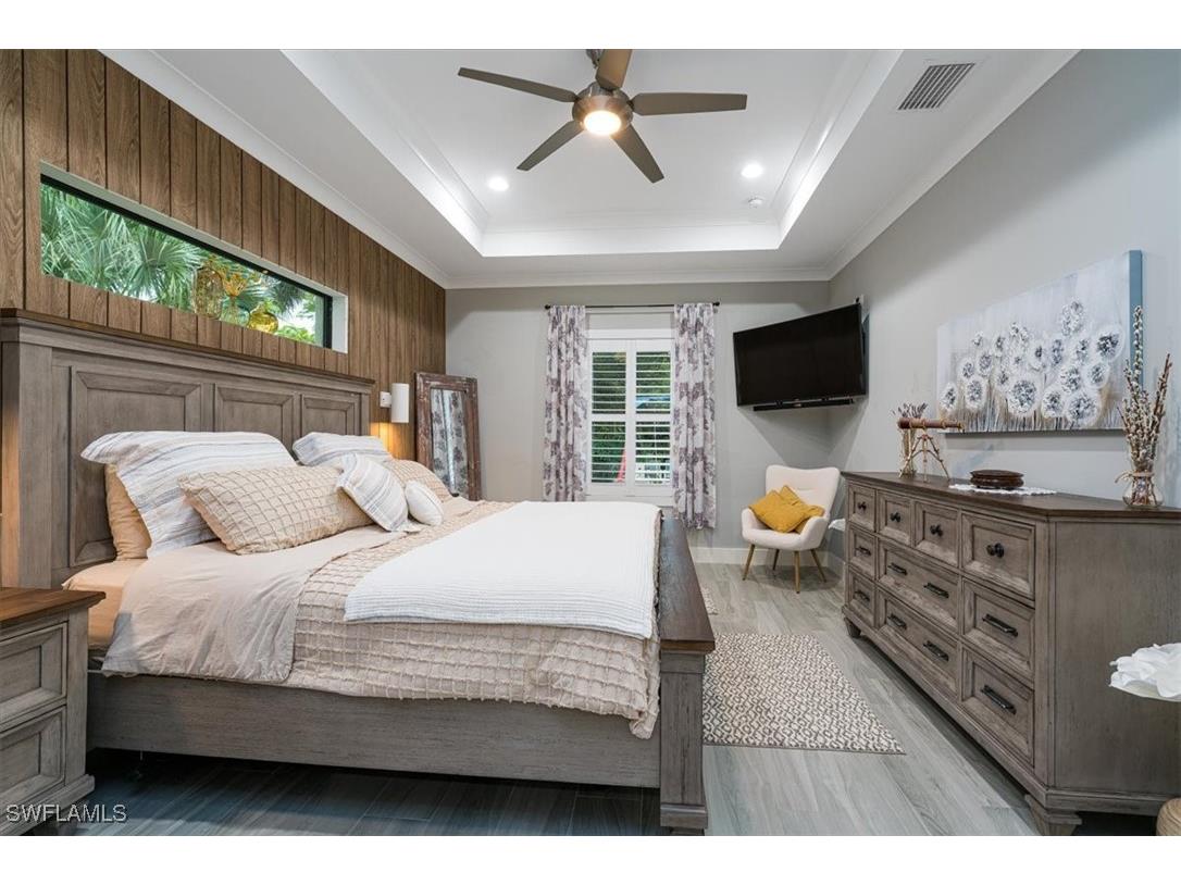 328 16th Avenue NW Naples FL 34120 225068848 image19