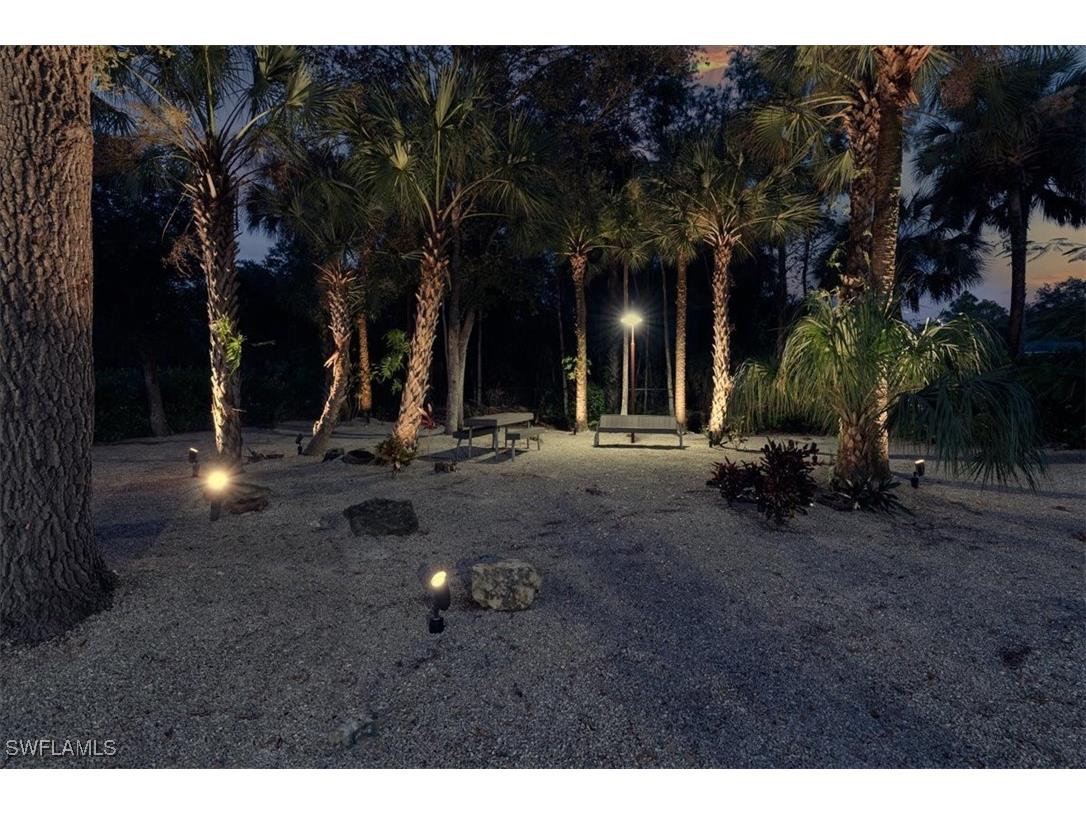 328 16th Avenue NW Naples FL 34120 225068848 image44