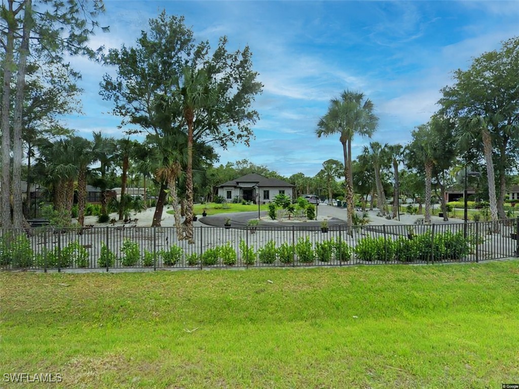 328 16th Avenue NW Naples FL 34120 225068848 image45