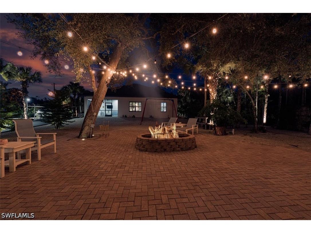 328 16th Avenue NW Naples FL 34120 226025316 image40