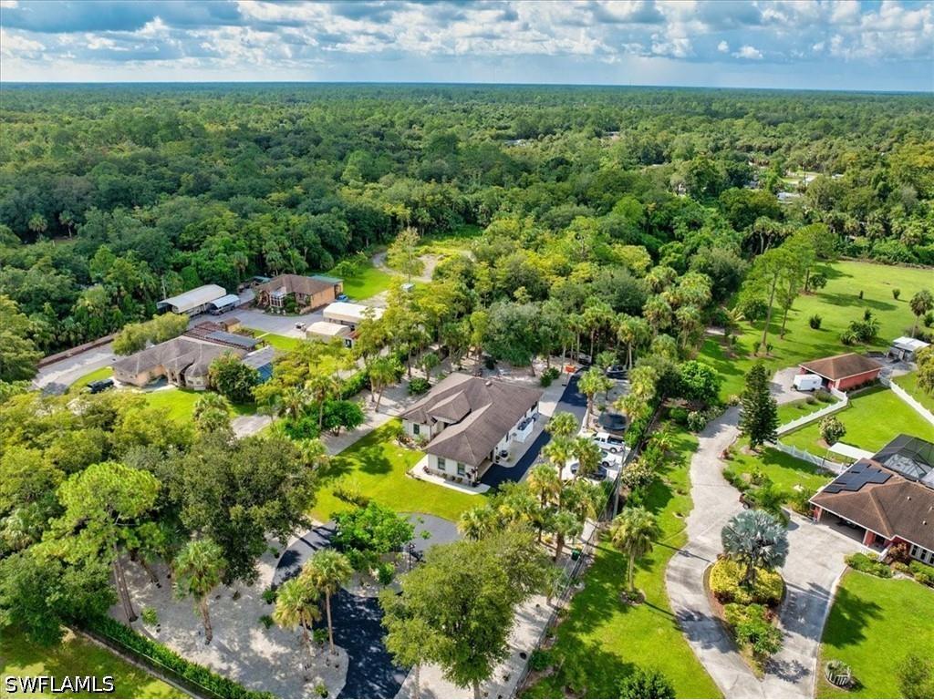 328 16th Avenue NW Naples FL 34120 226025316 image49