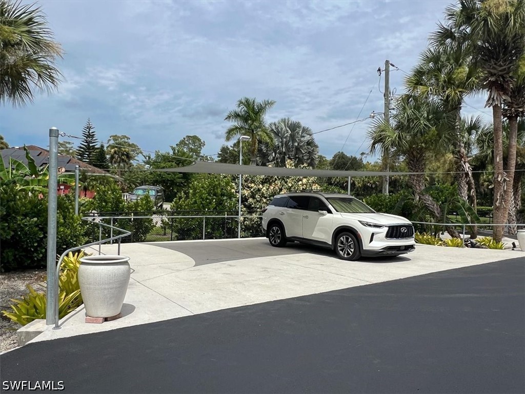 328 16th Avenue NW Naples FL 34120 226025316 image8