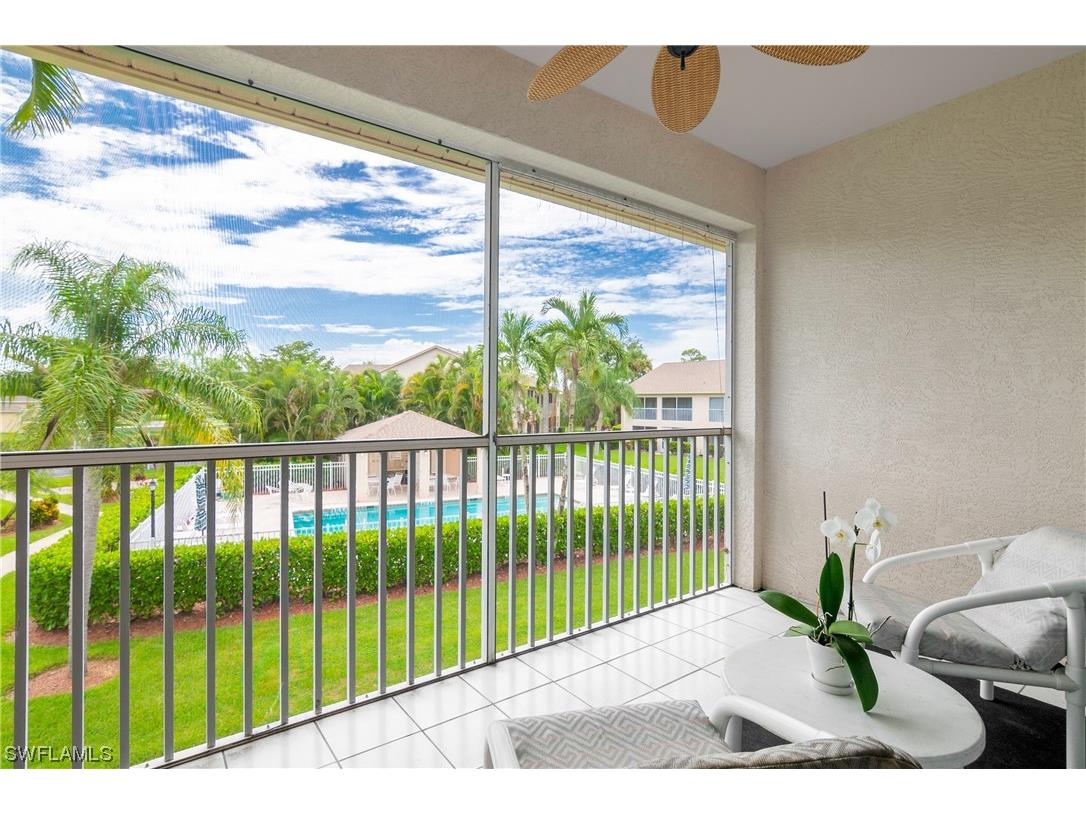 328 Bradstrom Circle #E201 Naples FL 34113 223054476 image1