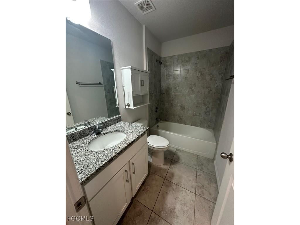 328 Jacaranda Parkway E Cape Coral FL 33909 225063357 image6