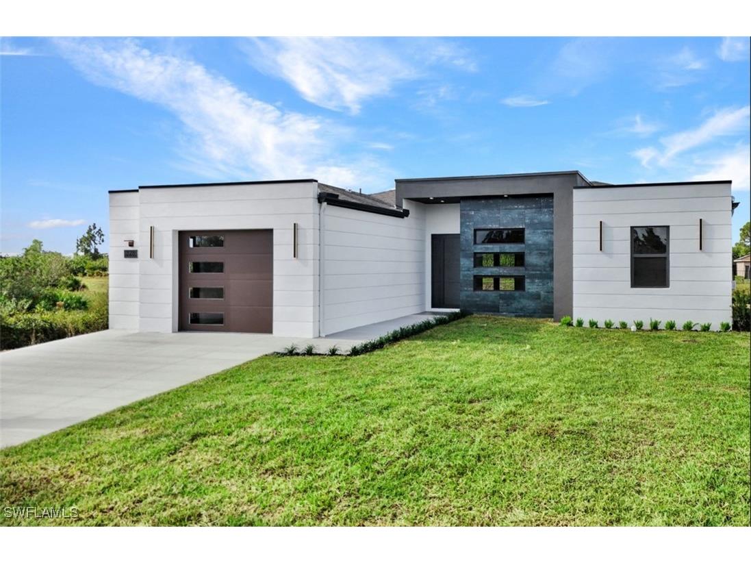 328 Pauline Avenue Lehigh Acres FL 33974 224089376 image1