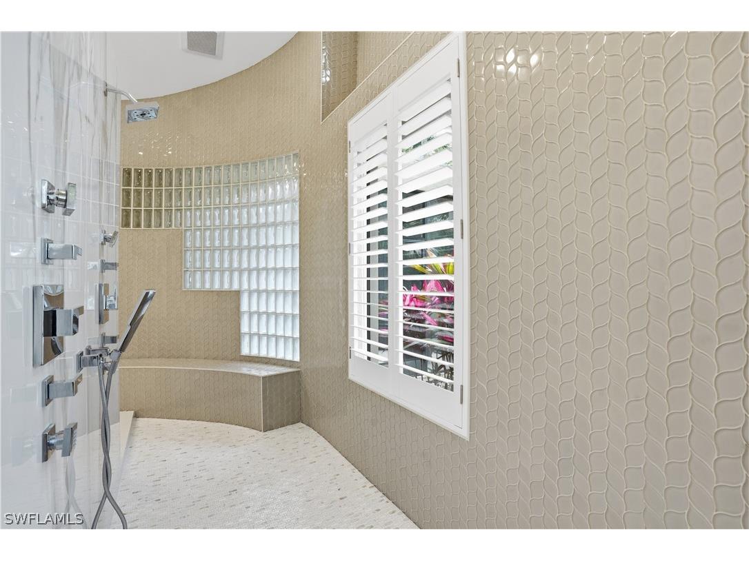 328 Sedgwick Court Naples FL 34108 226011896 image21