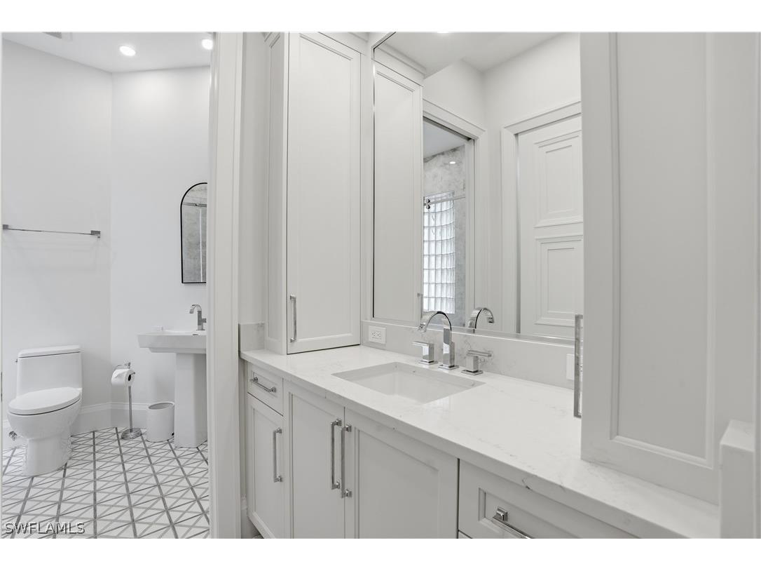 328 Sedgwick Court Naples FL 34108 226011896 image32