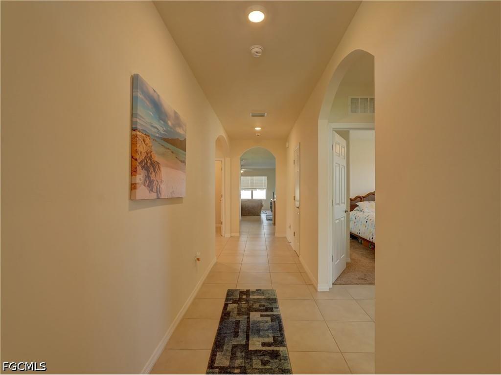 328 SW 24th Place Cape Coral FL 33991 2026025692 image4