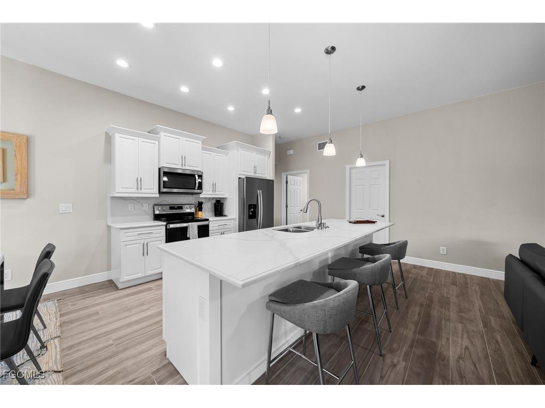 328 SW 26th Avenue Cape Coral FL 33991 2025020859 image12