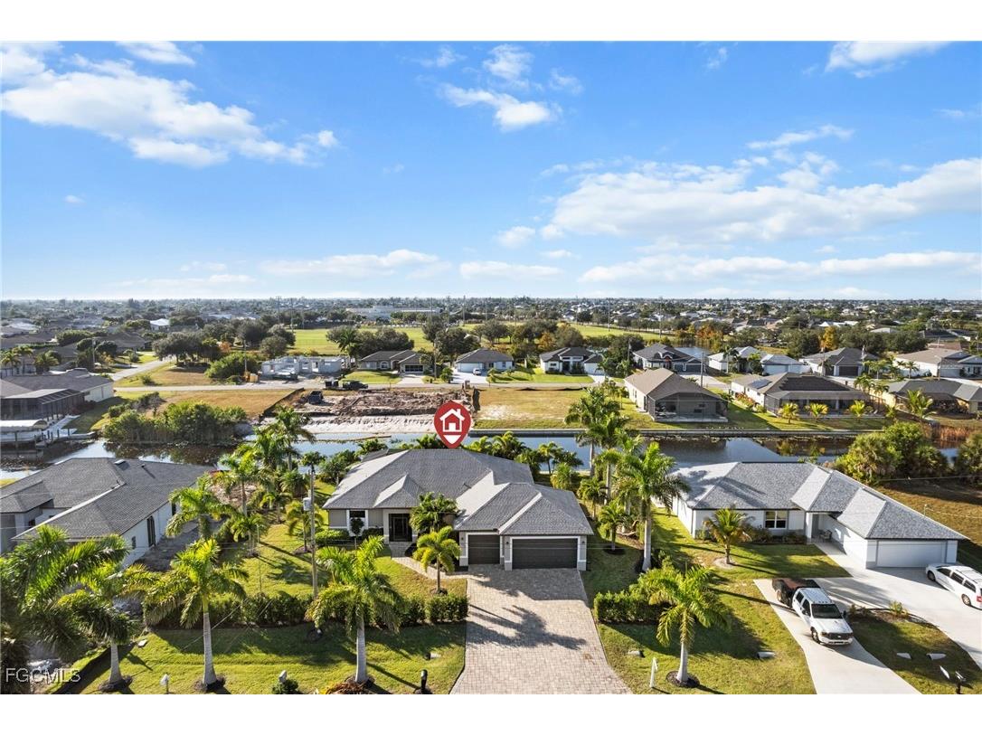 328 SW 26th Avenue Cape Coral FL 33991 2025020859 image4