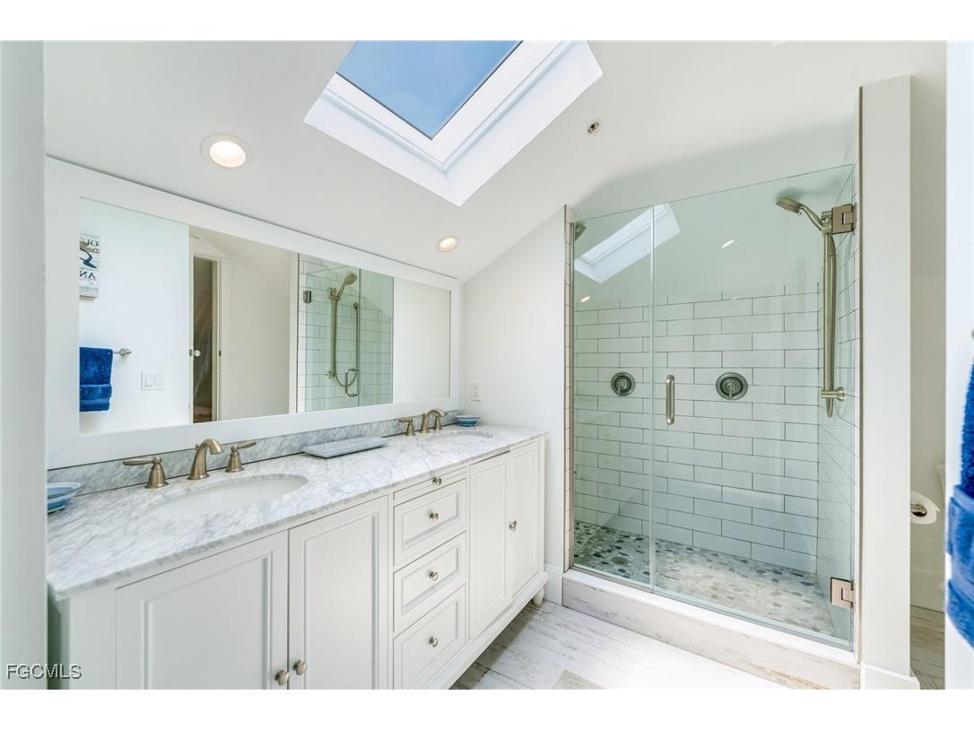 328 Useppa Island Useppa Island FL 33924 2025023544 image18