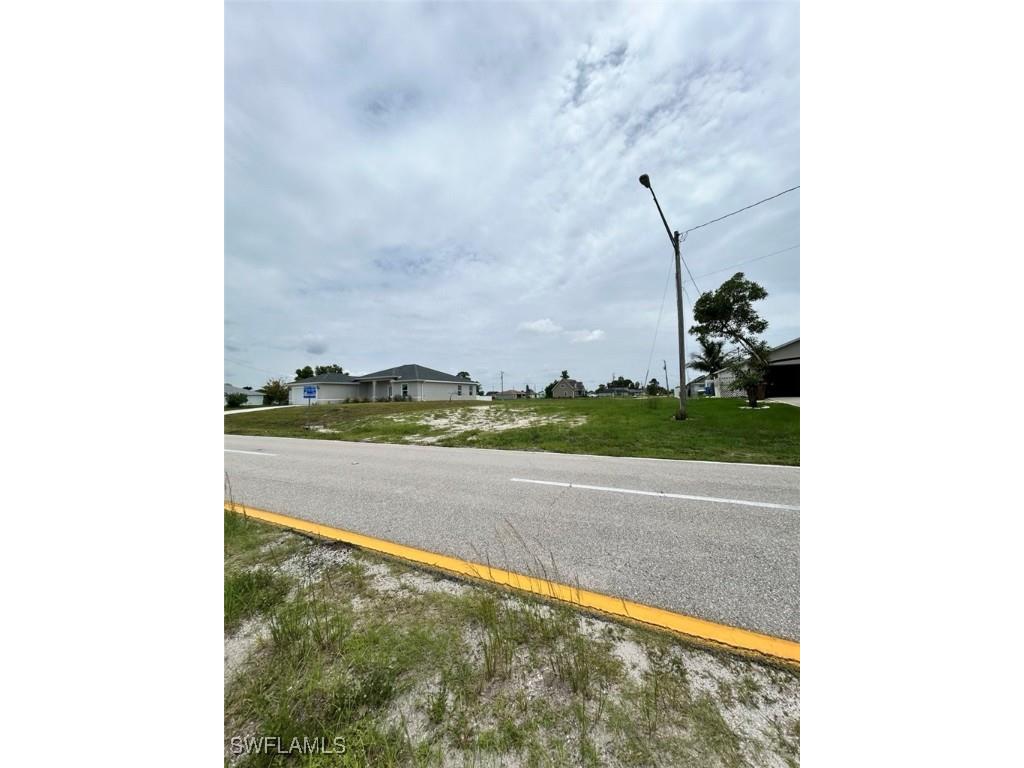 328 Wilmington Parkway Cape Coral FL 33993 225048988 image3