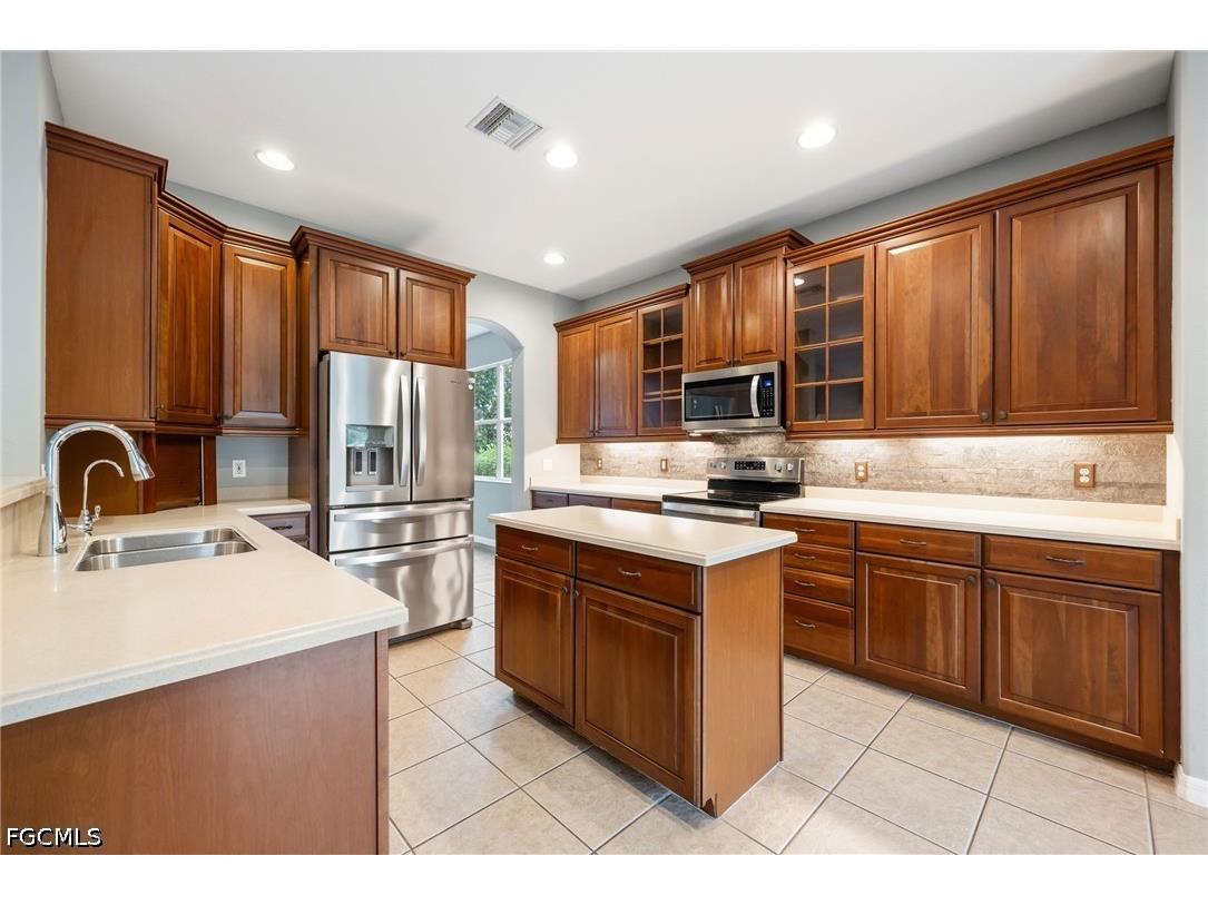 3280 Hampton Boulevard Alva FL 33920 2026026490 image9