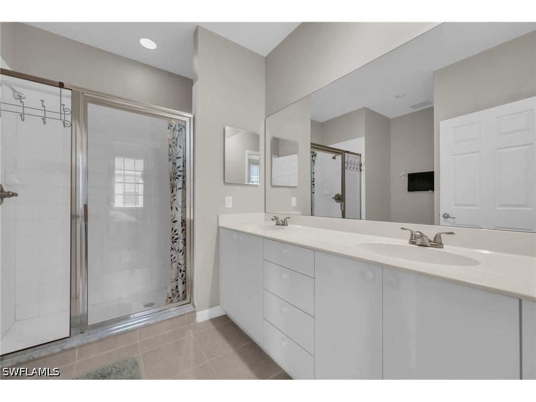 3280 Lindsey Lane #5 Naples FL 34109 226020207 image10