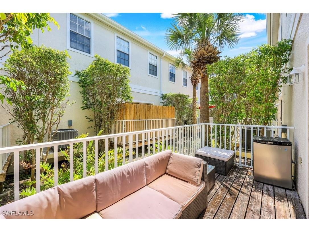 3280 Lindsey Lane #4 Naples FL 34109 225078090 image20