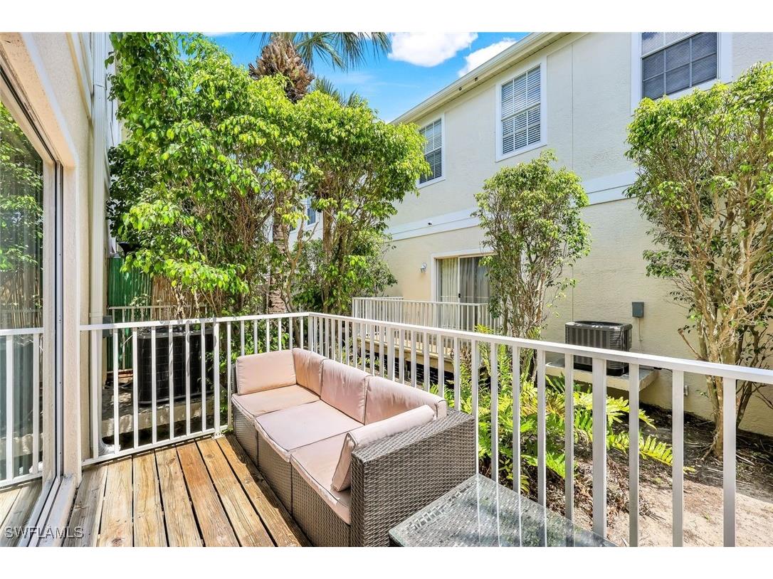 3280 Lindsey Lane #4 Naples FL 34109 225078090 image21