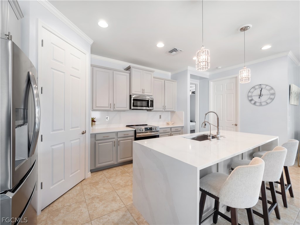 3280 Royal Gardens Avenue Fort Myers FL 33916 2026007973 image14