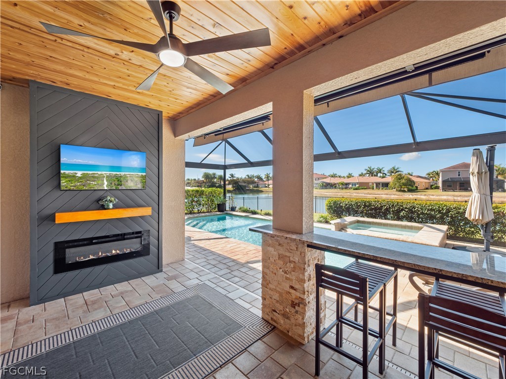 3280 Royal Gardens Avenue Fort Myers FL 33916 2026007973 image5