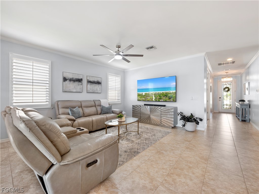 3280 Royal Gardens Avenue Fort Myers FL 33916 2026007973 image9