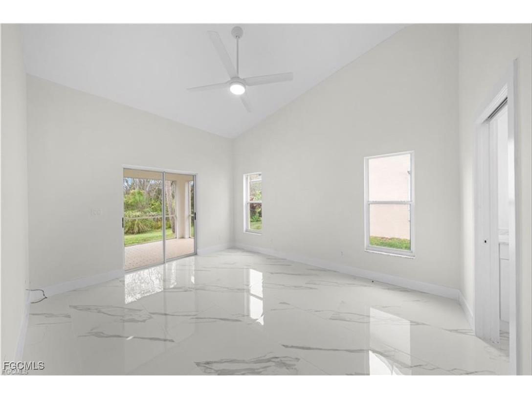 3832 Sabal Springs Boulevard North Fort Myers FL 33917 2025016937 image15