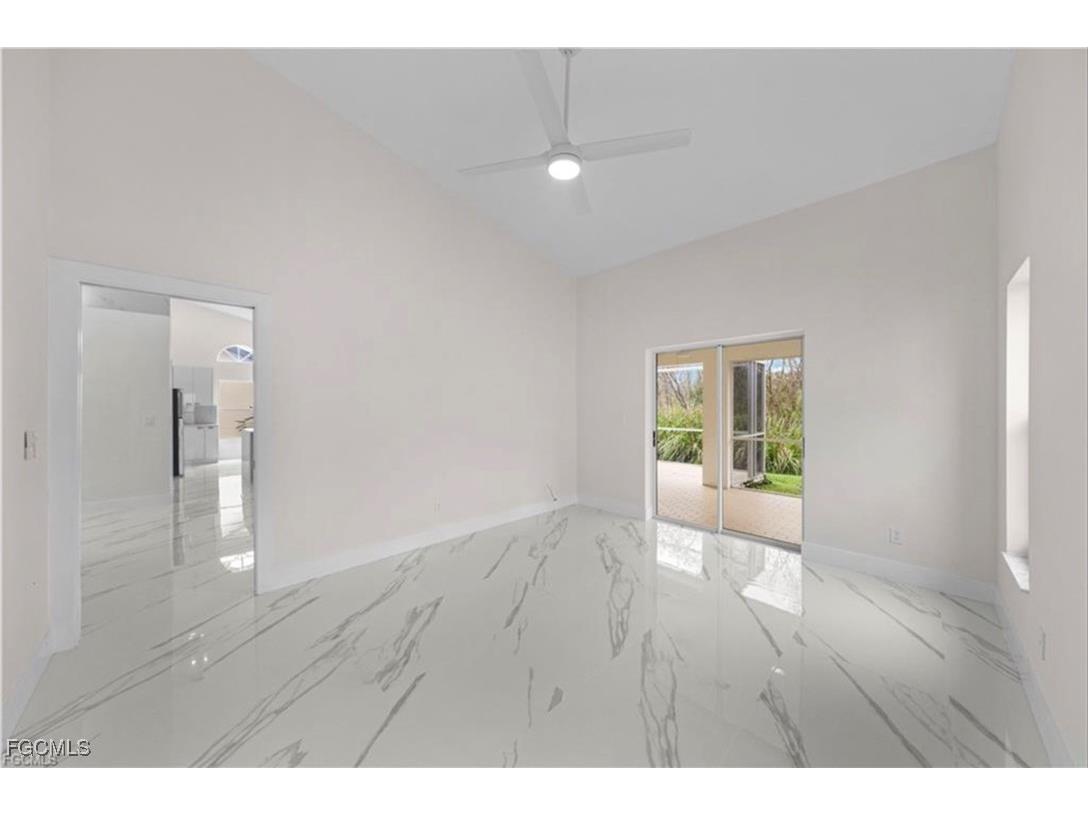 3832 Sabal Springs Boulevard North Fort Myers FL 33917 2025016937 image16