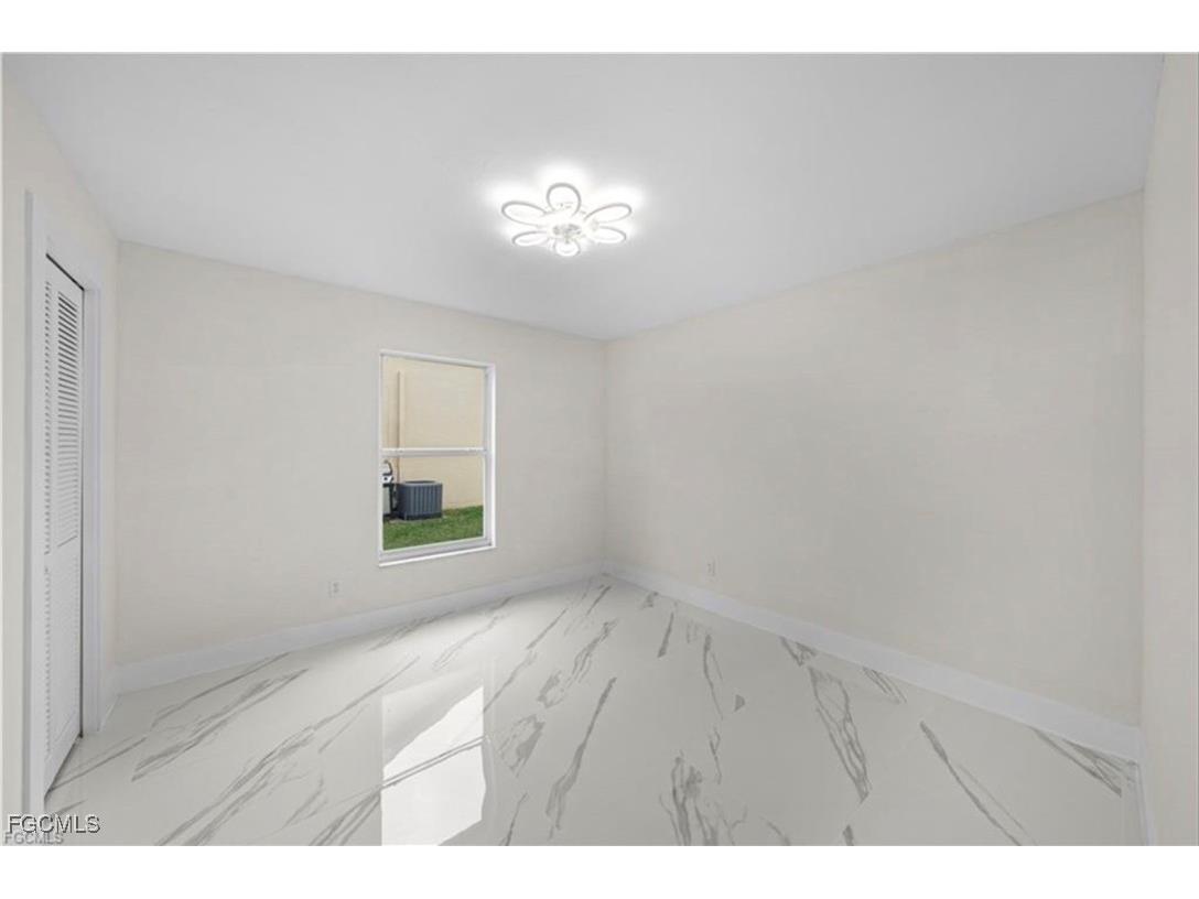 3832 Sabal Springs Boulevard North Fort Myers FL 33917 2025016937 image21