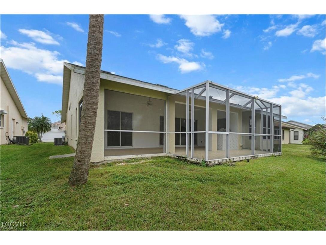 3832 Sabal Springs Boulevard North Fort Myers FL 33917 2025016937 image28