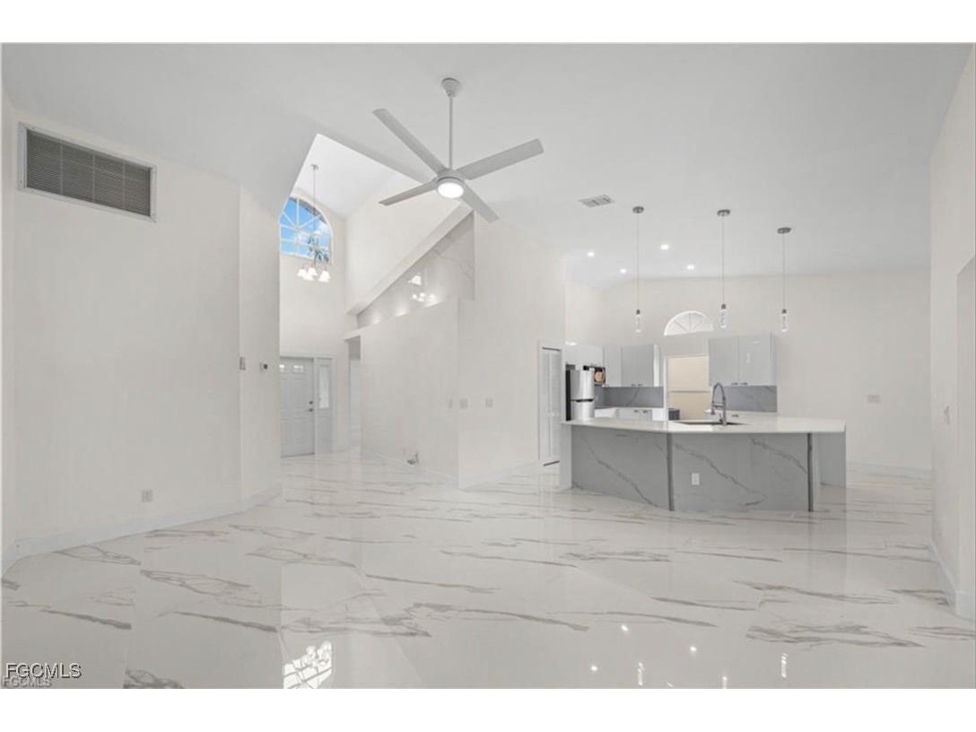 3832 Sabal Springs Boulevard North Fort Myers FL 33917 2025016937 image5