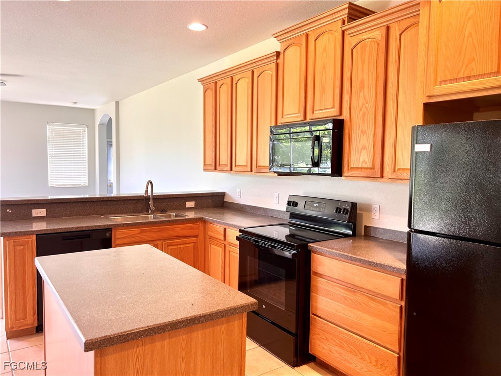 3283 Hampton Boulevard Alva FL 33920 2025005262 image5