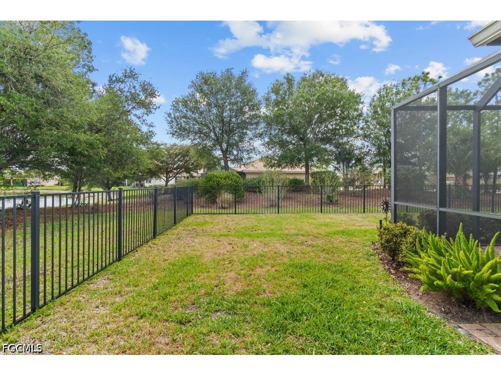 3284 Magnolia Landing Lane North Fort Myers FL 33917 2026016114 image38