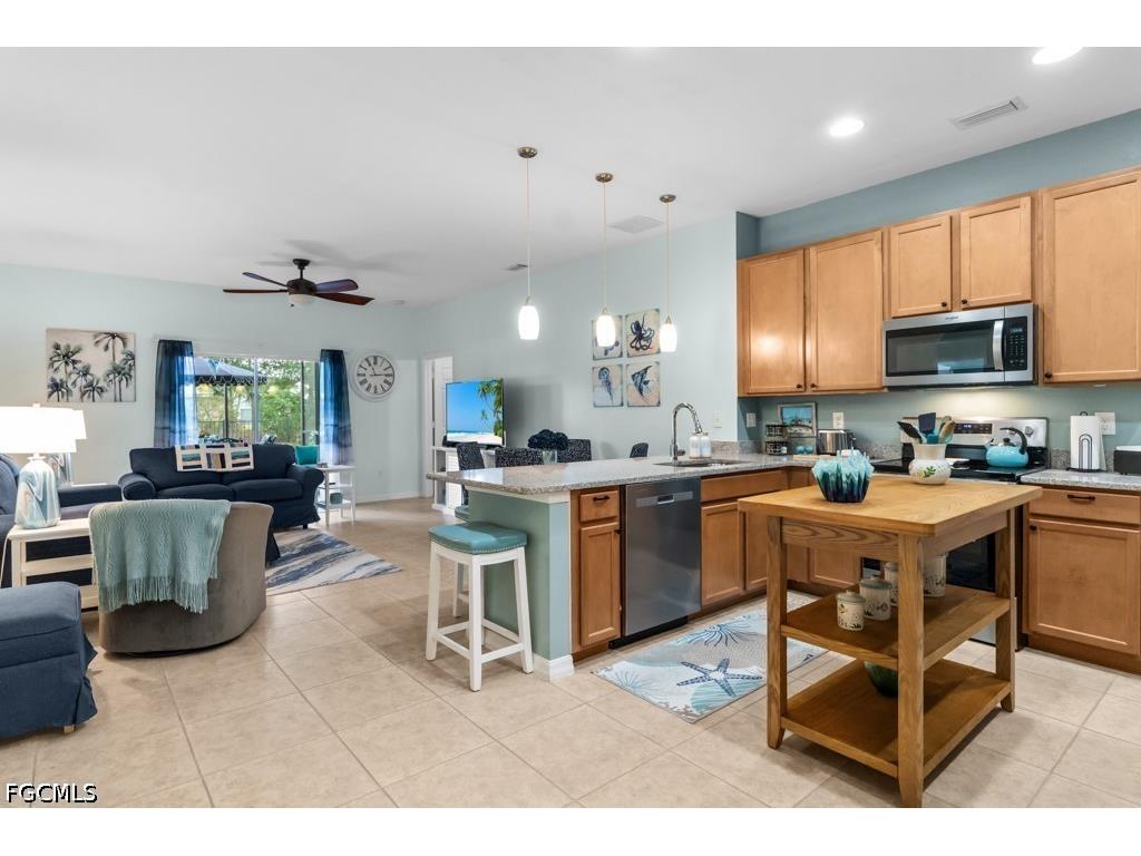 3284 Magnolia Landing Lane North Fort Myers FL 33917 2026016114 image6